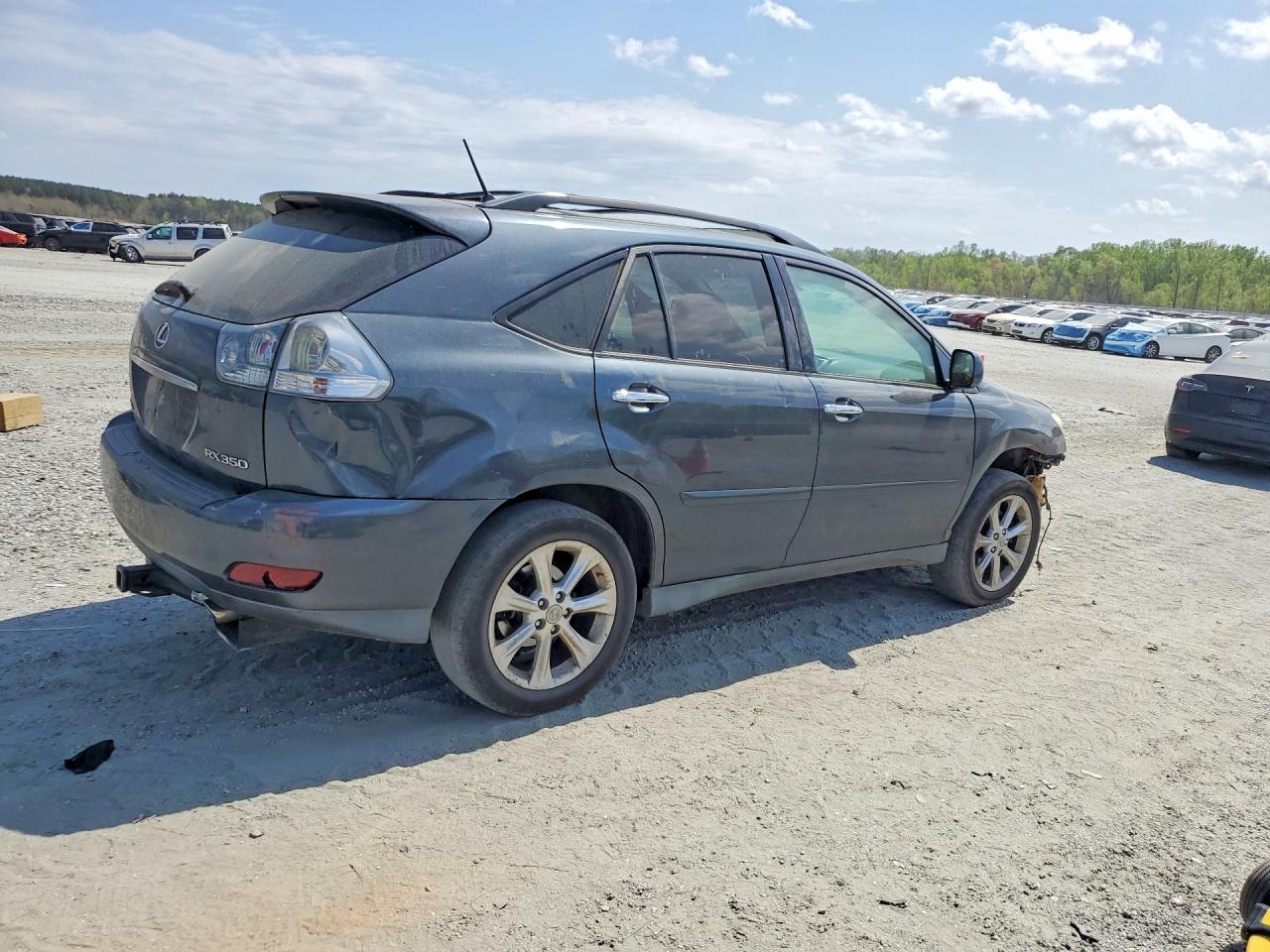 Lexus RX Base