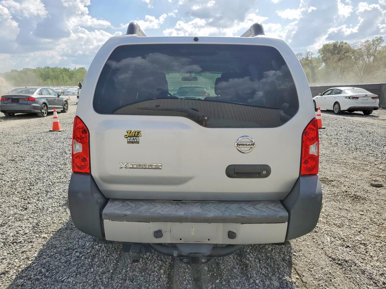 Nissan Xterra X