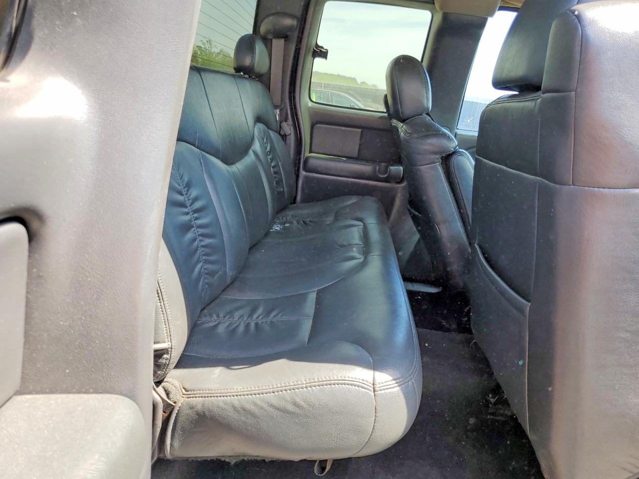 Chevrolet Silverado K1500