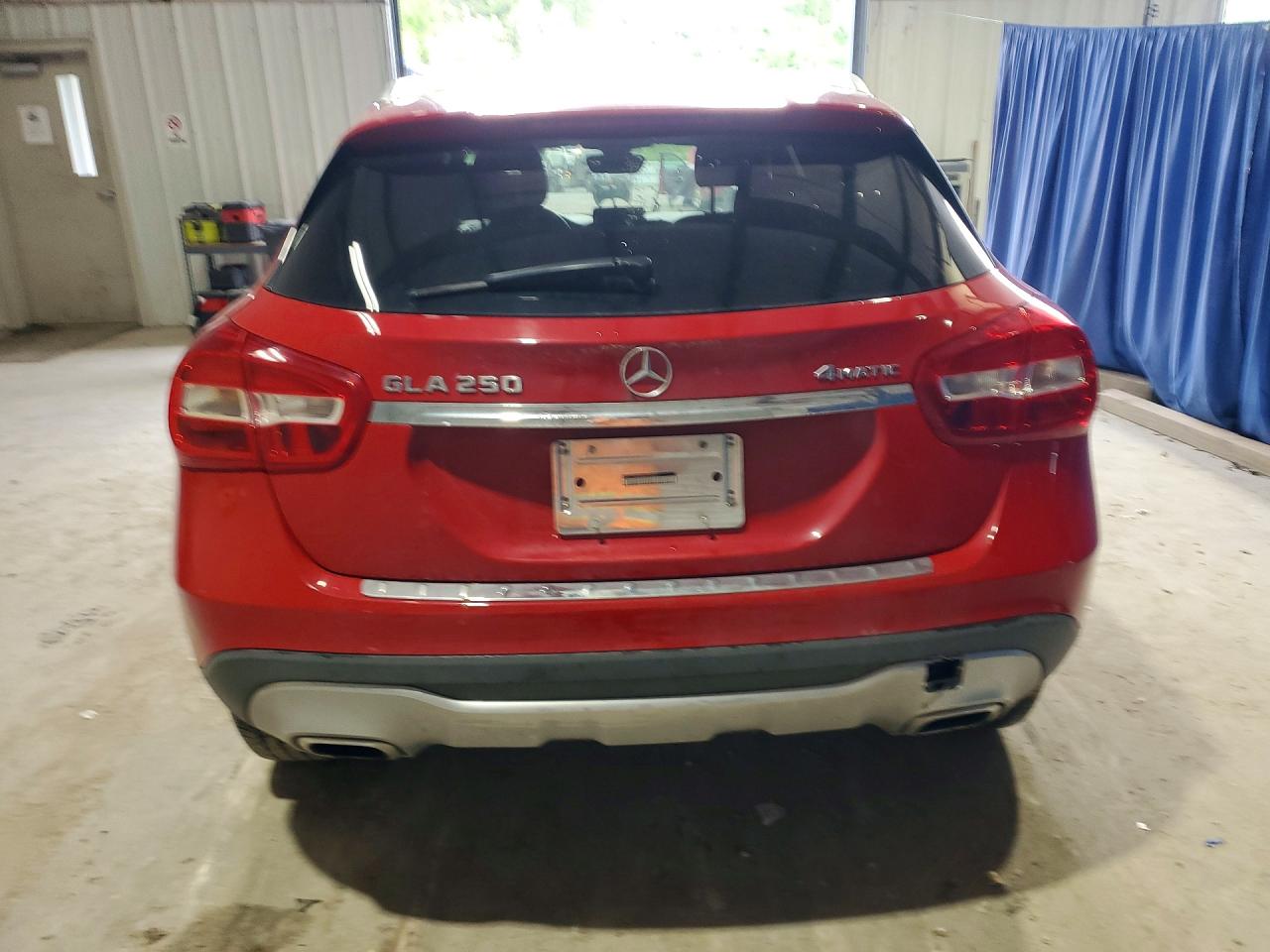 Mercedes-Benz GLA 250 4matic