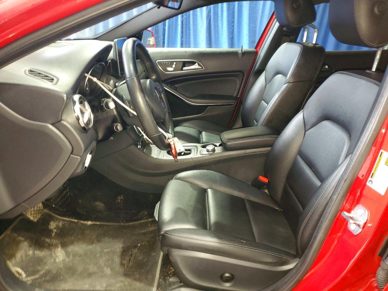 Mercedes-Benz GLA 250 4matic