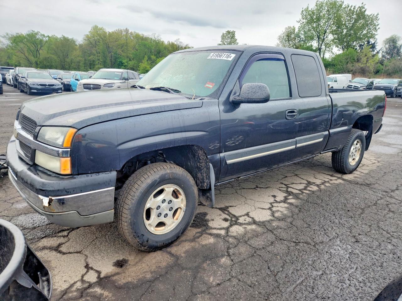 Salvage Chevrolet Silverado Image