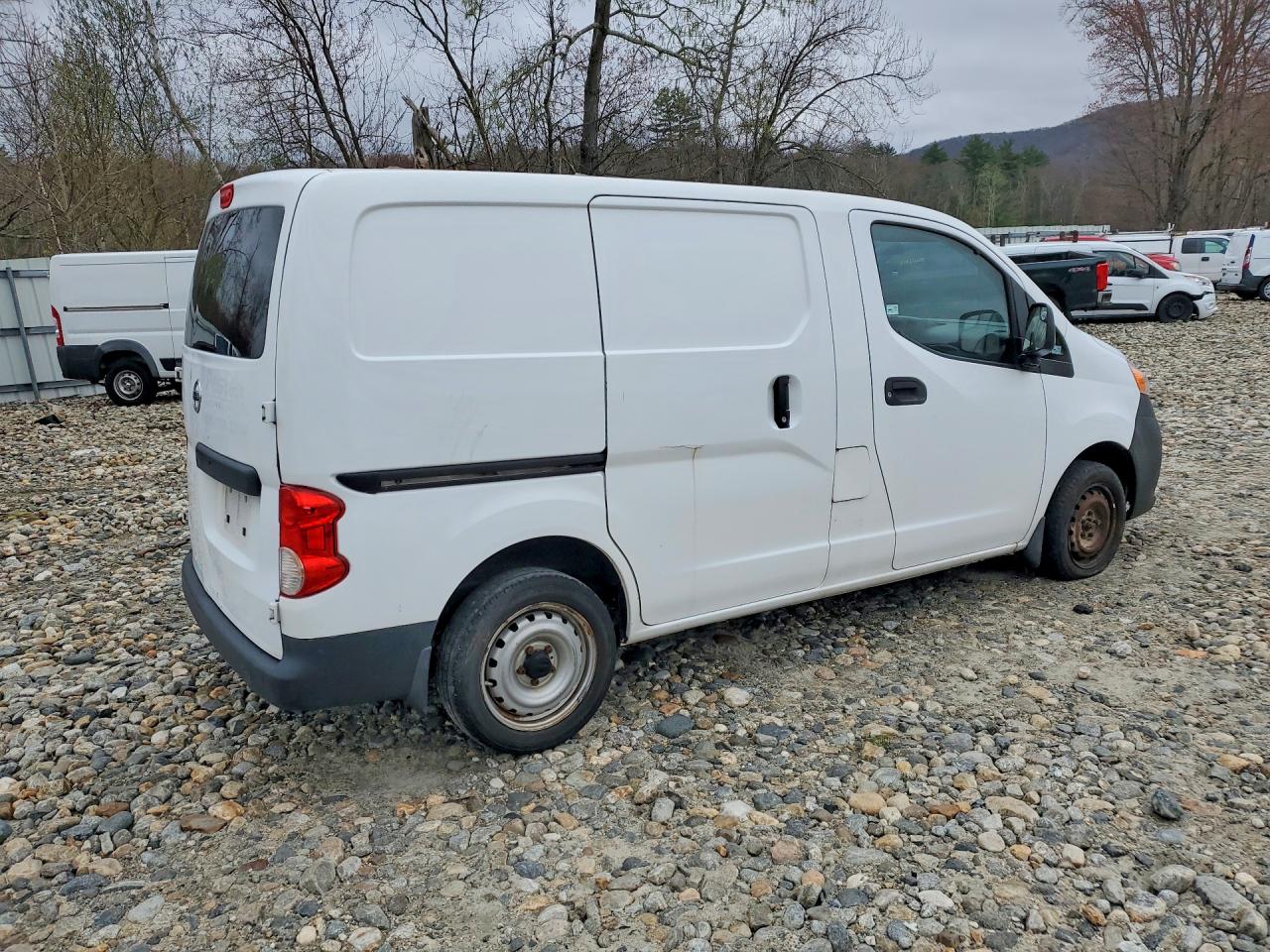 Nissan Nv S