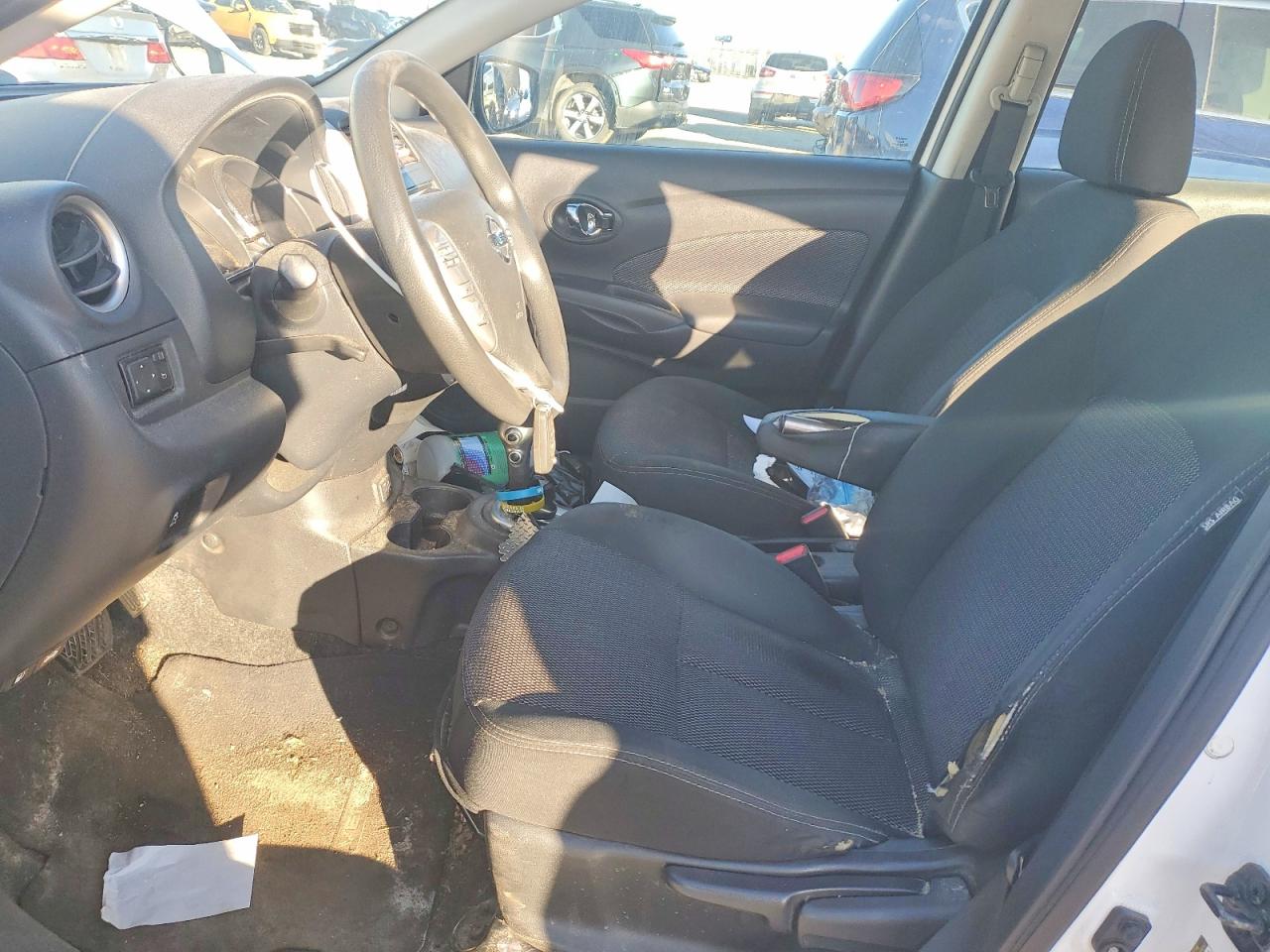 Nissan Versa Sv