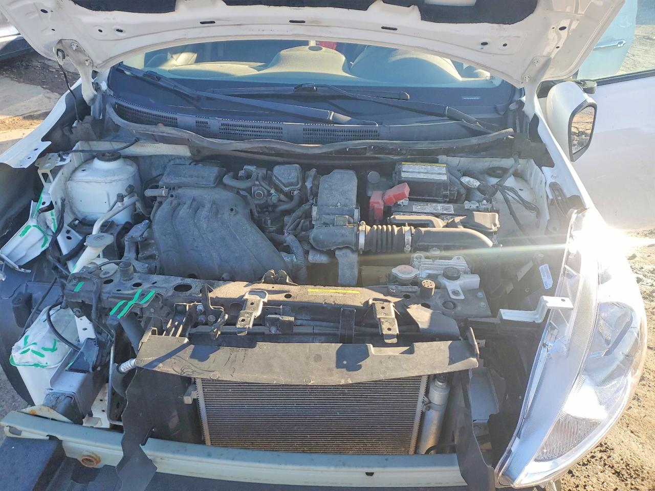 Nissan Versa Sv