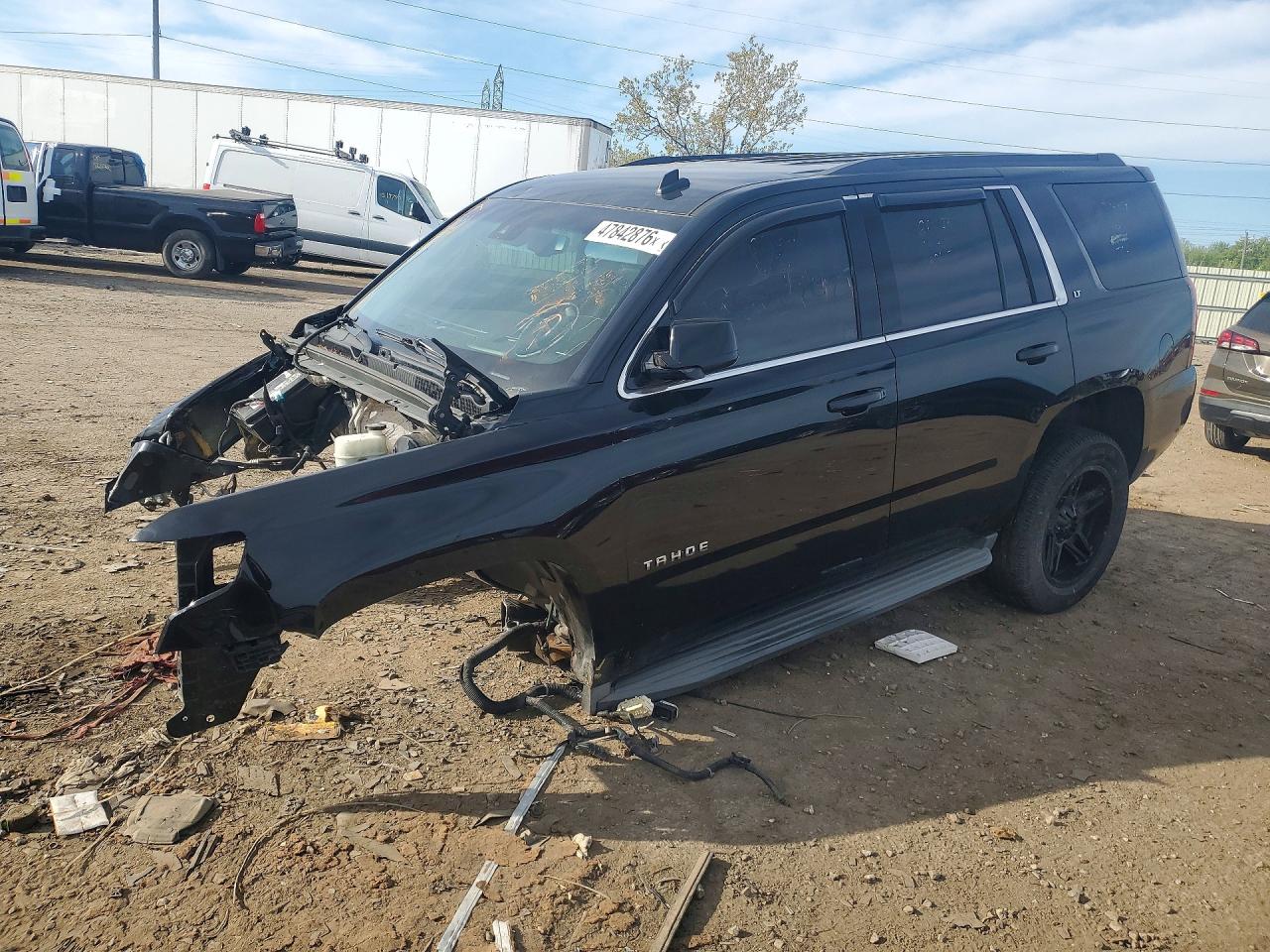 Salvage Chevrolet Tahoe Image