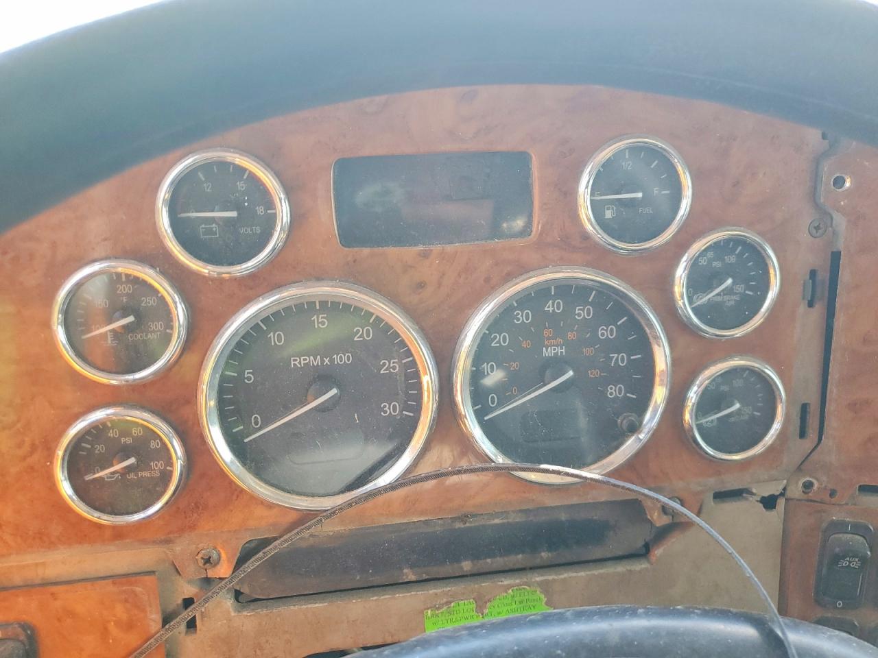 Peterbilt 379