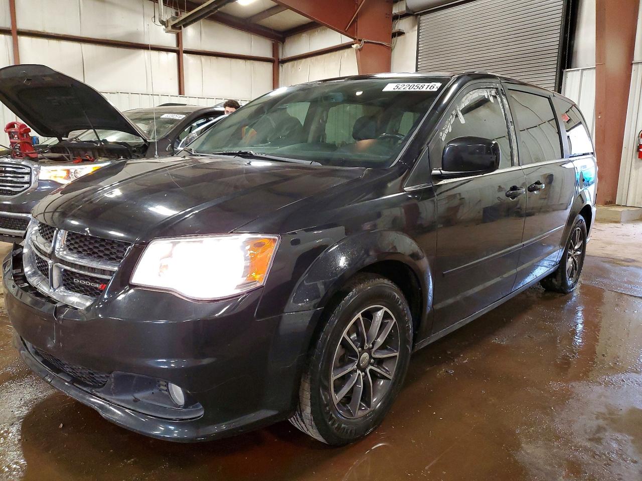 Salvage Dodge Caravan Image