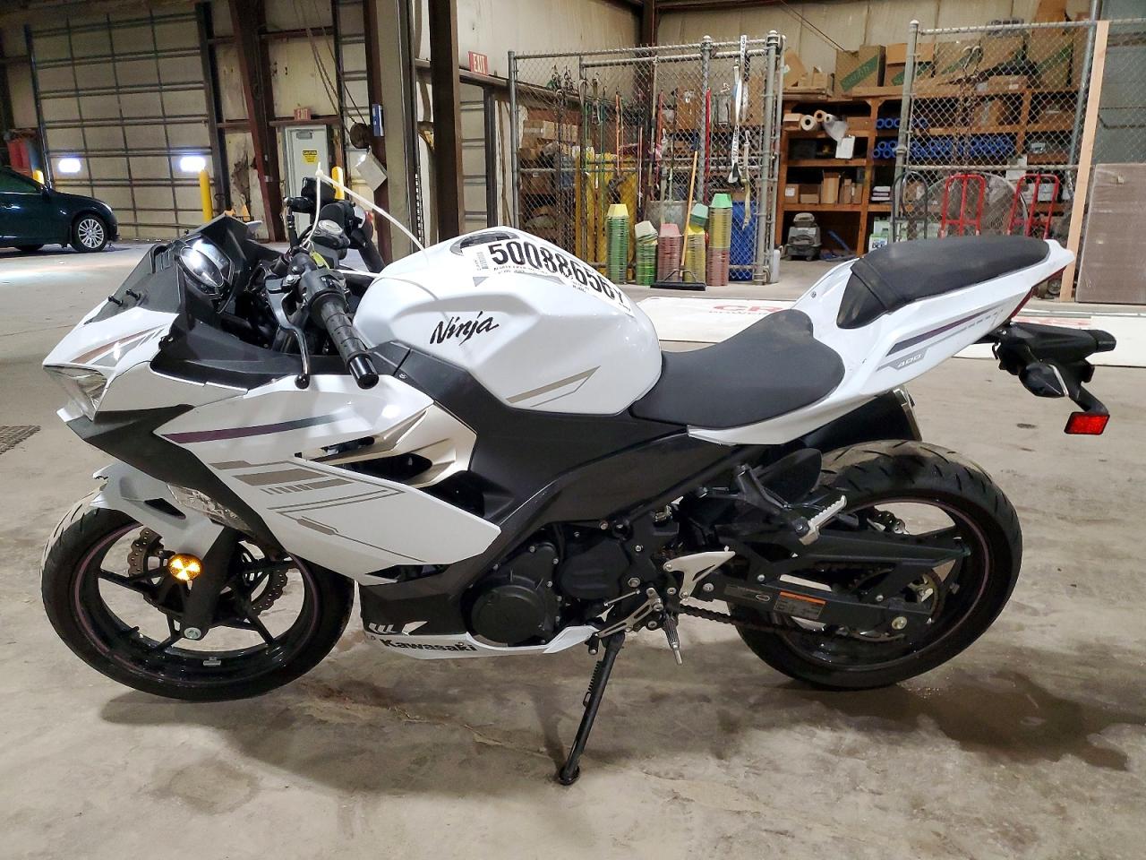 Kawasaki Ex400