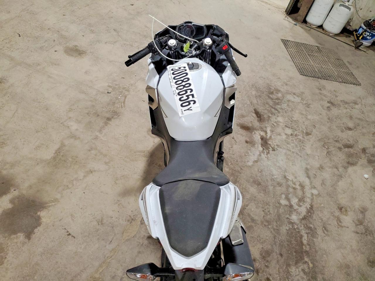 Kawasaki Ex400