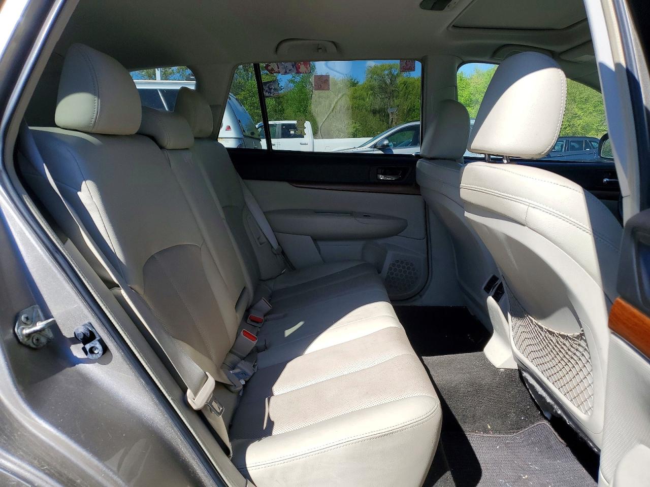 Subaru Outback 2.5i Limited