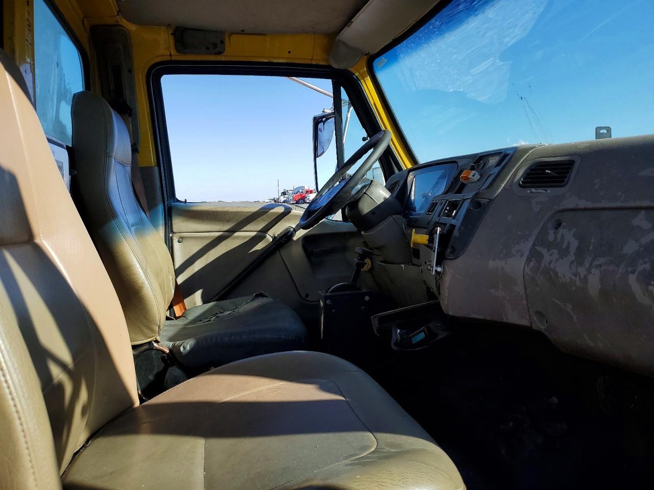 Sterling Truck Acterra