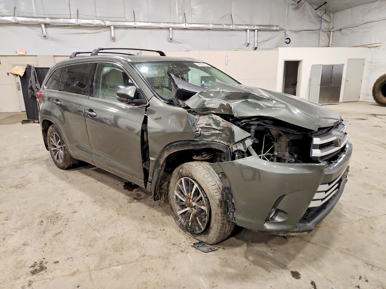 Toyota Highlander Xle