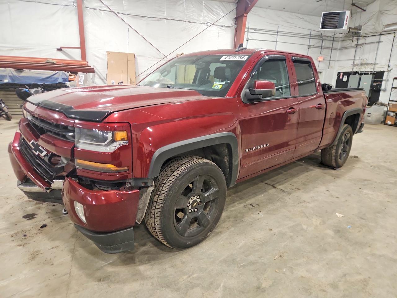 Salvage Chevrolet Silverado Image