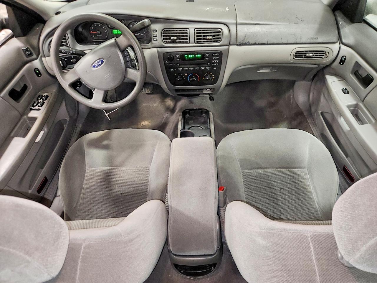 Ford Taurus