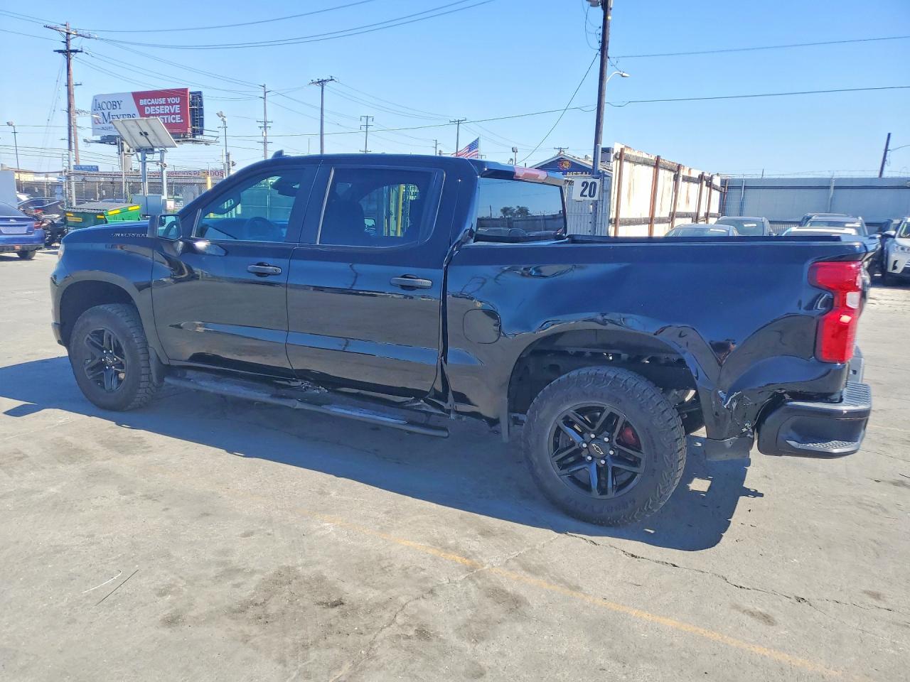 Chevrolet Silverado C1500 Custom