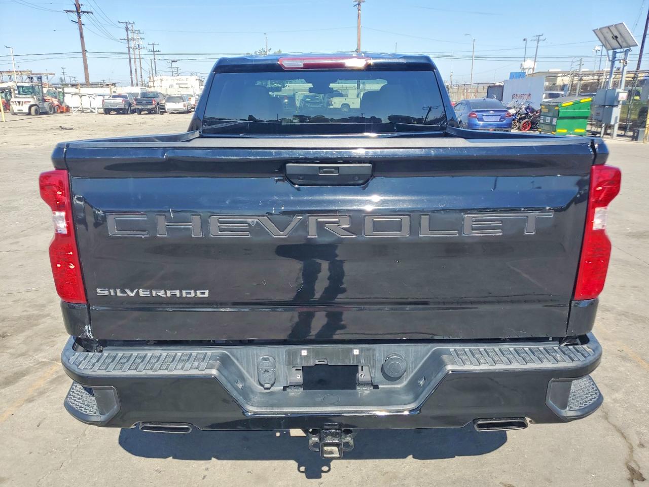 Chevrolet Silverado C1500 Custom