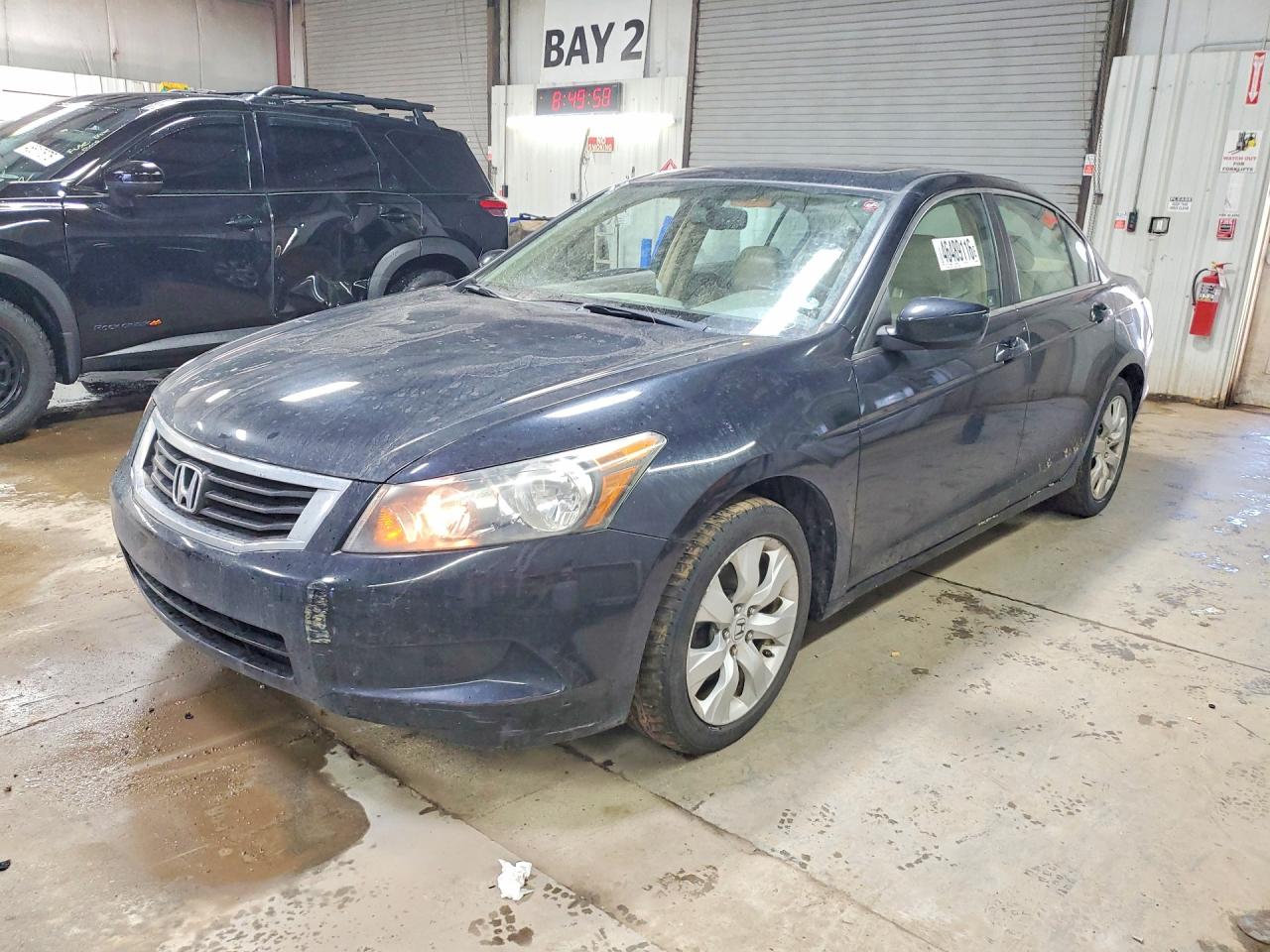 Salvage Honda Accord Image