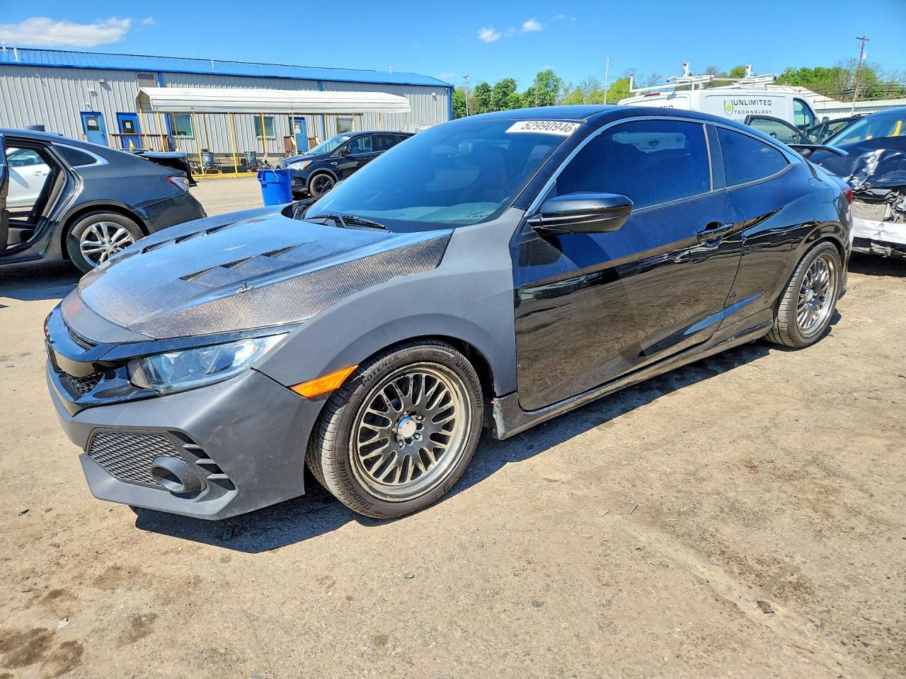 Salvage Honda Civic Image
