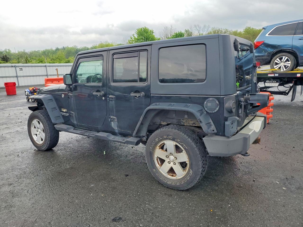 Jeep Wrangler Sahara