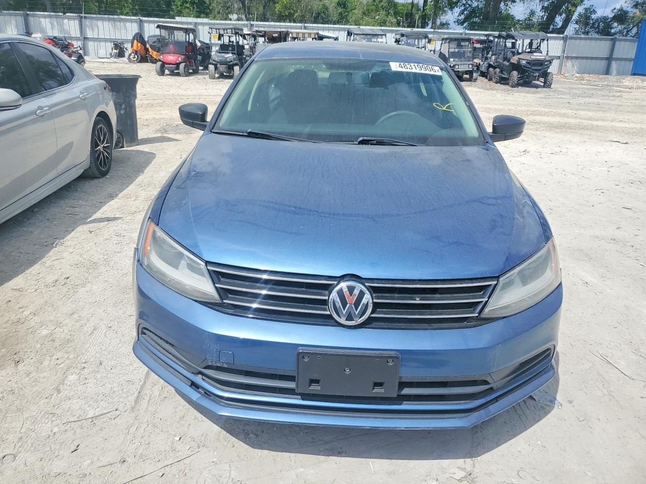 Volkswagen Jetta S