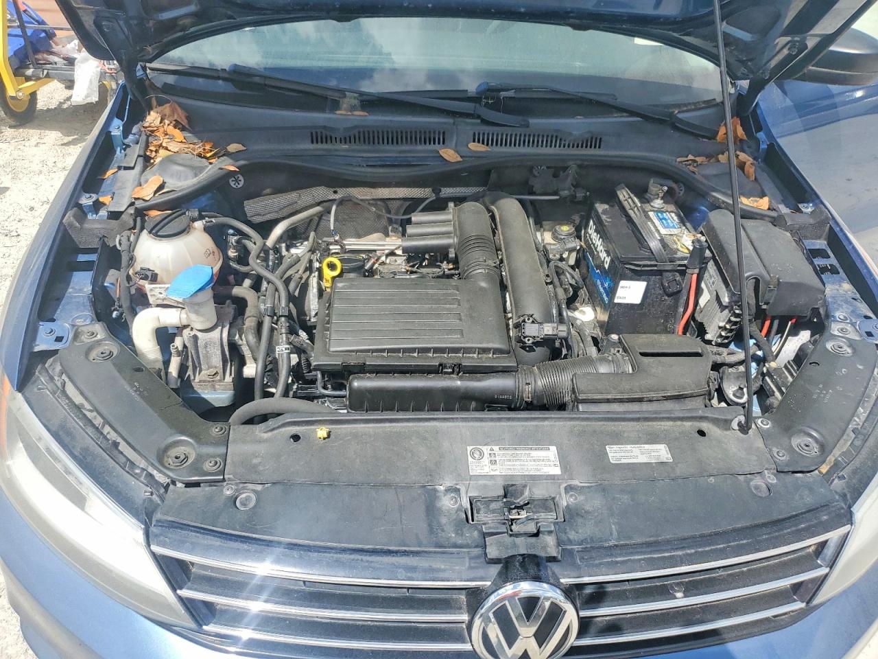 Volkswagen Jetta S