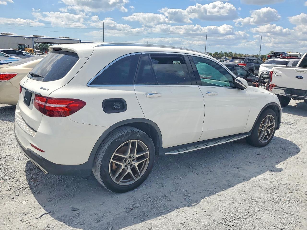 Mercedes-Benz GLC 300 4matic