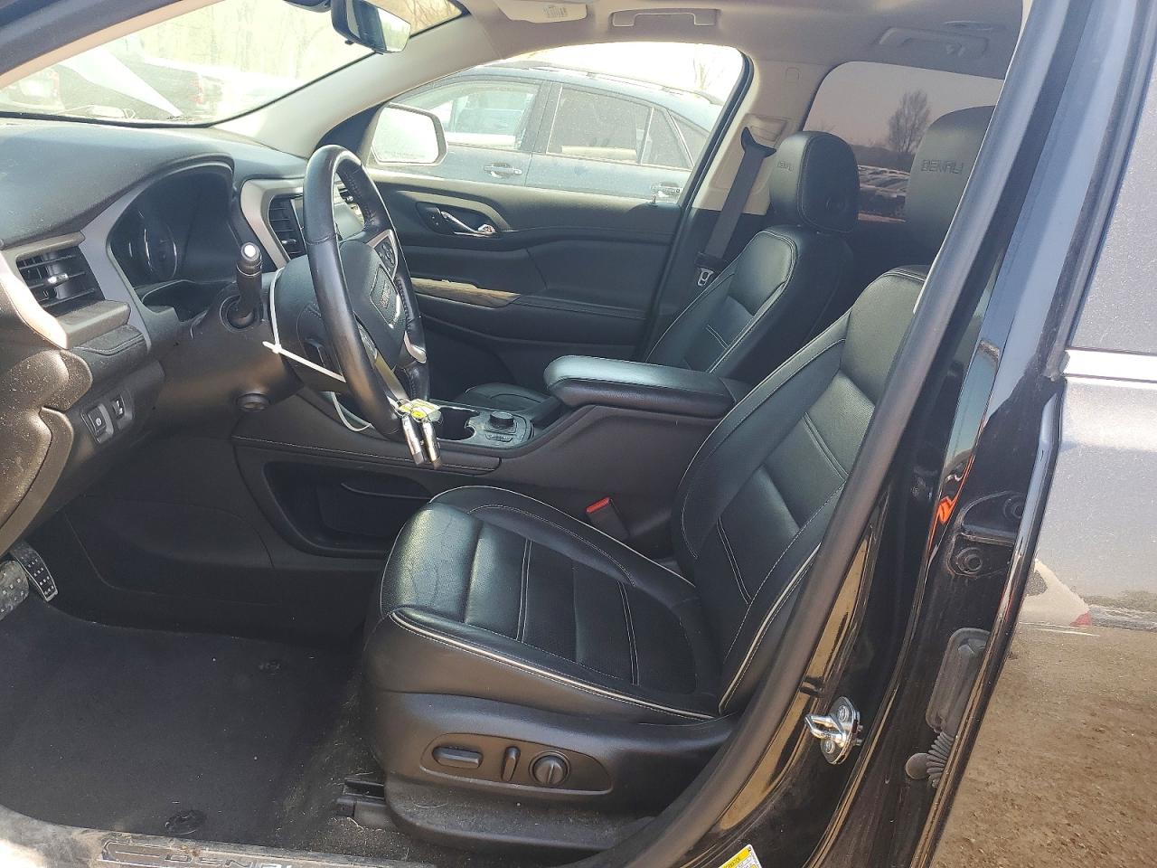GMC Acadia Denali