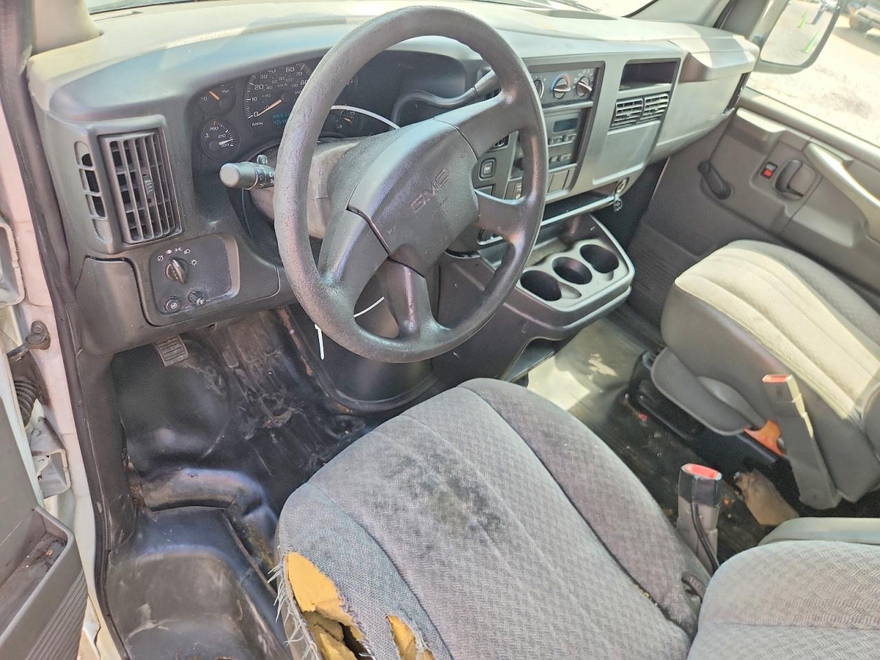 GMC Savana G2500