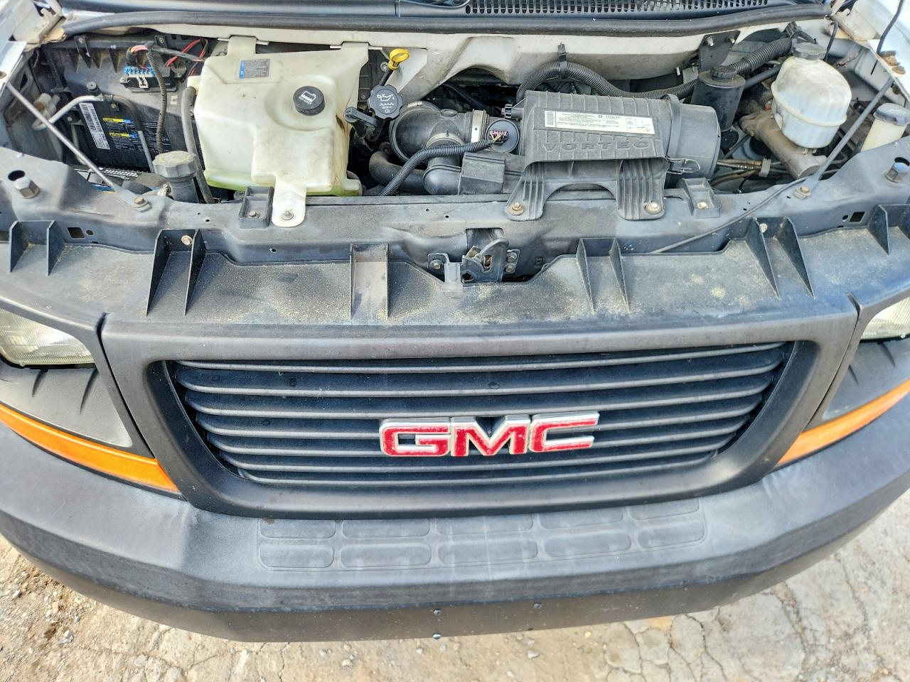 GMC Savana G2500