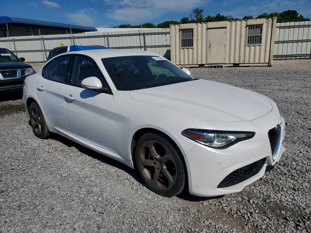 Alfa Romeo Giulia Ti Q4