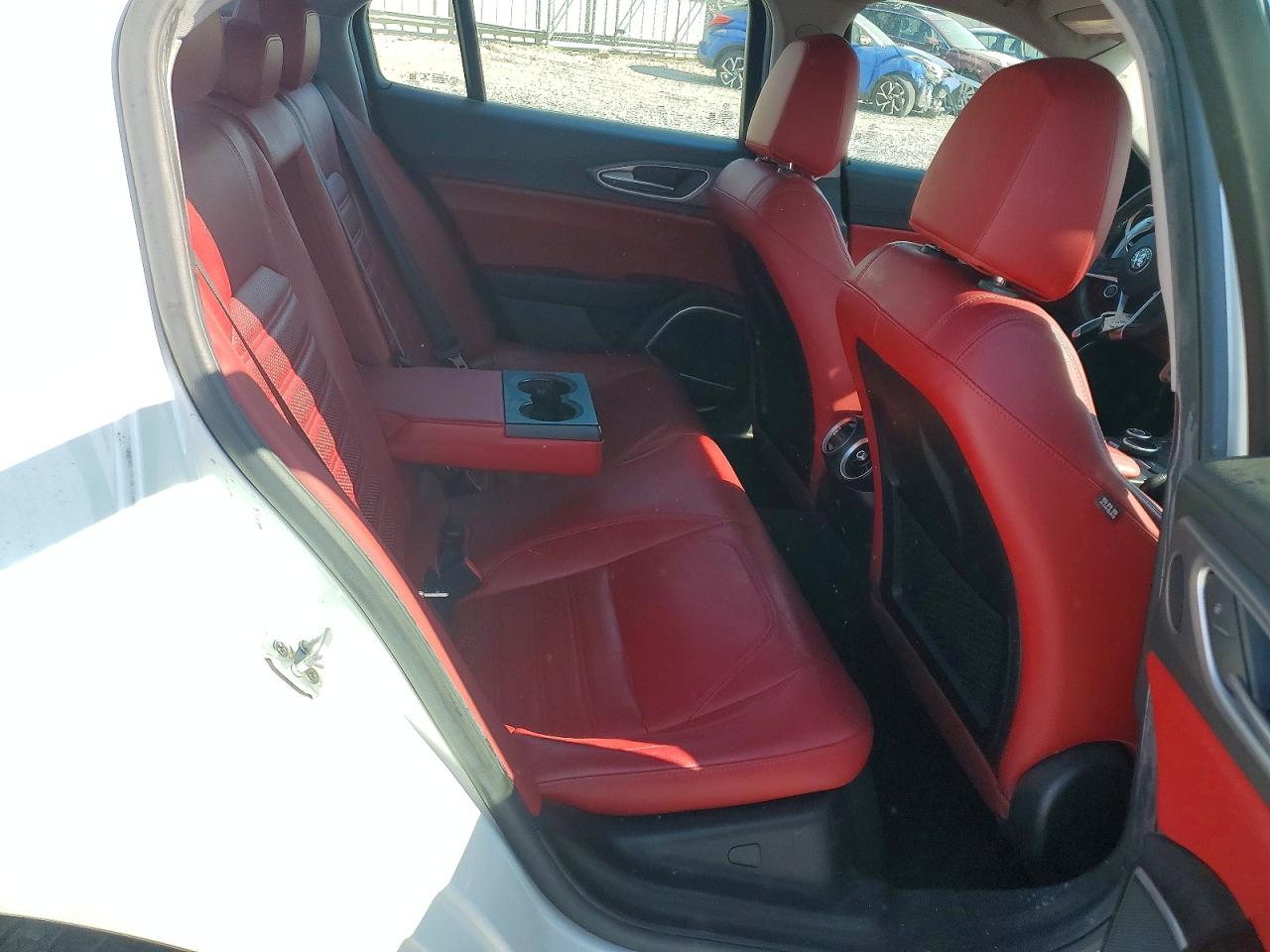 Alfa Romeo Giulia Ti Q4