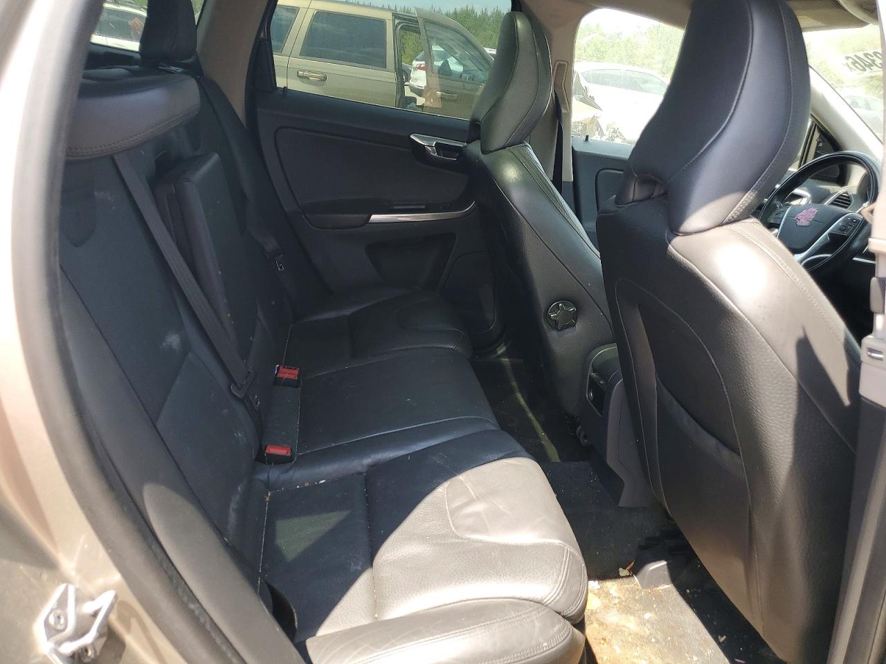 Volvo XC60 T6