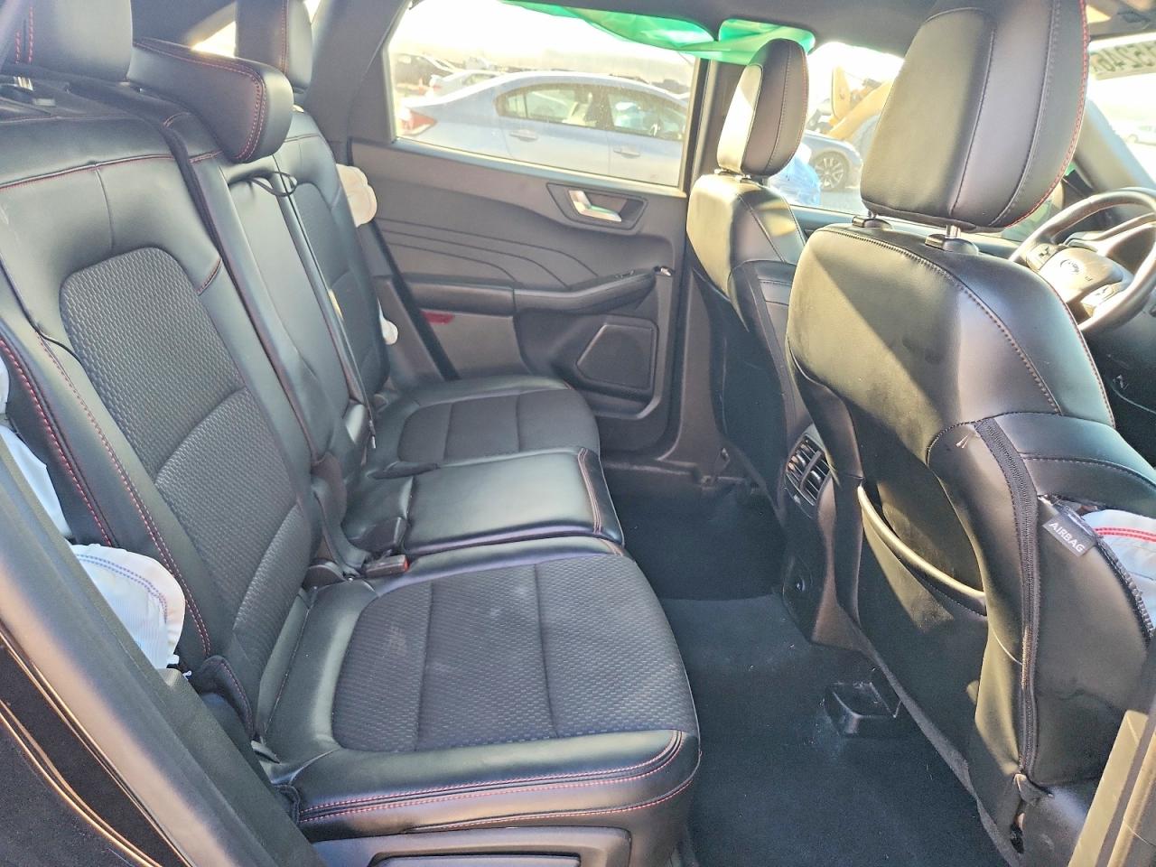 Ford Escape St Line