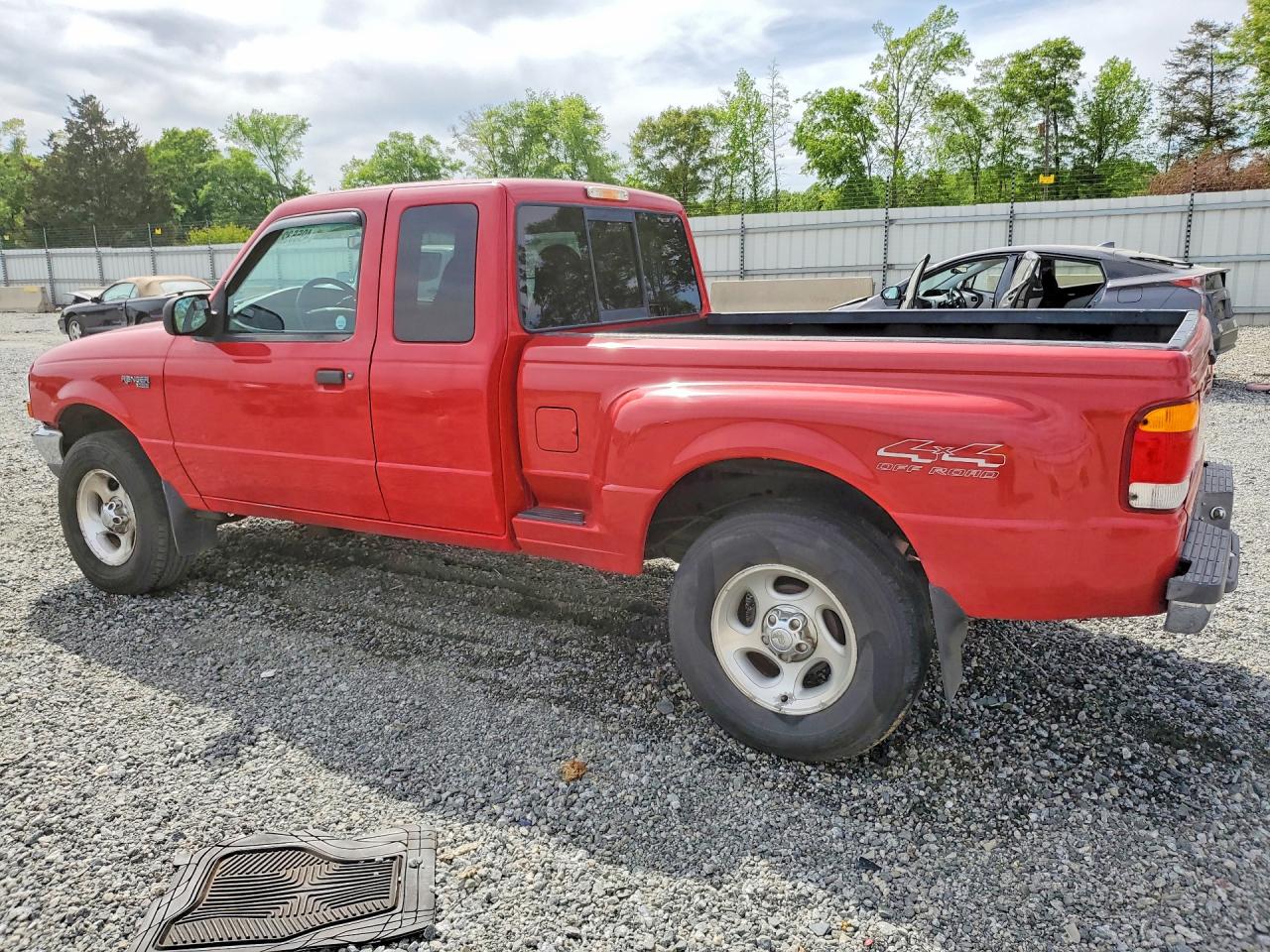 Ford Ranger Super Cab