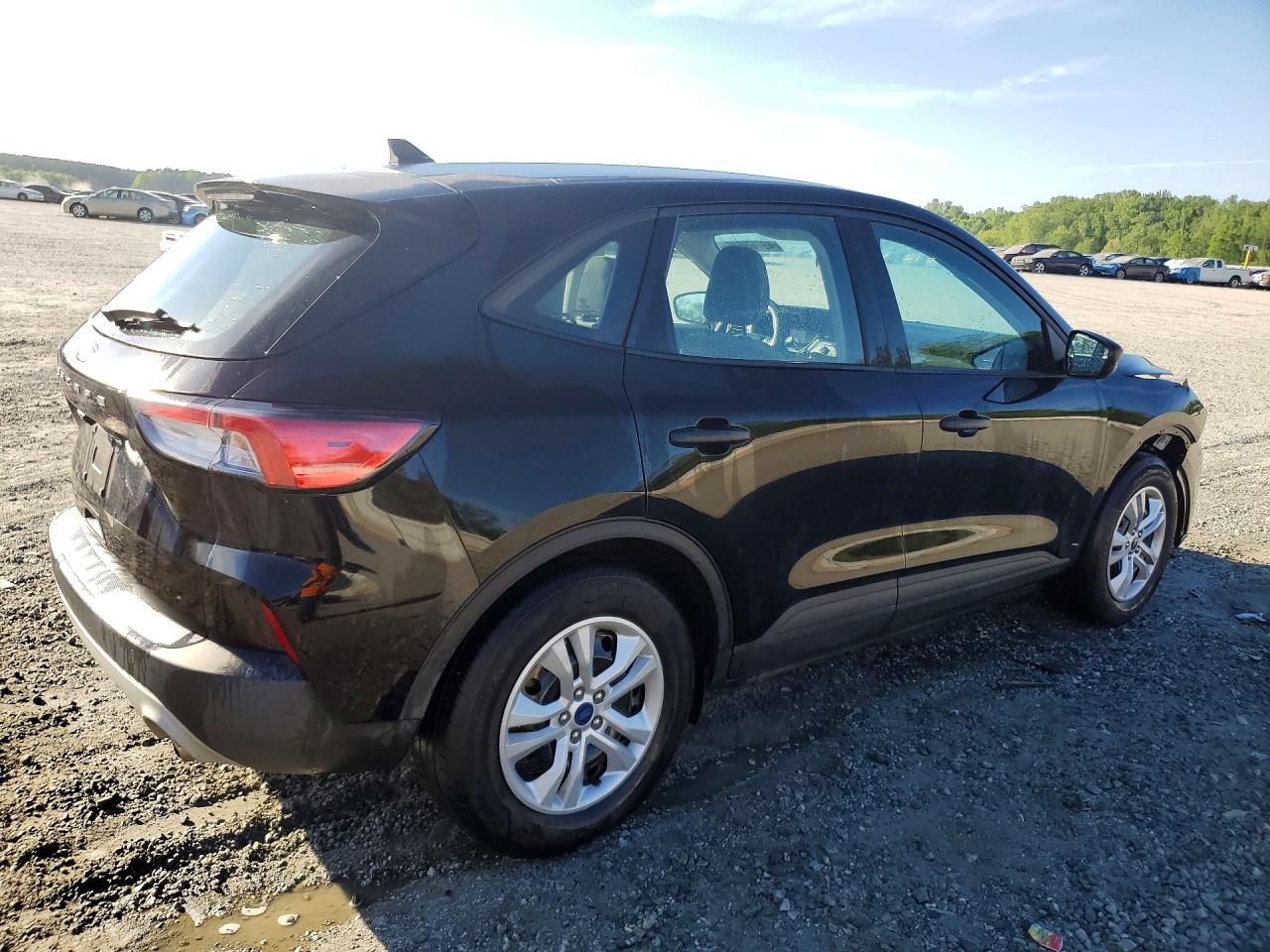 Ford Escape S
