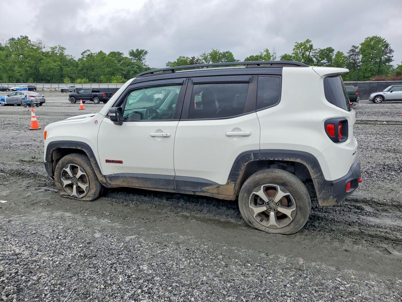 Jeep Renegade Trailhawk