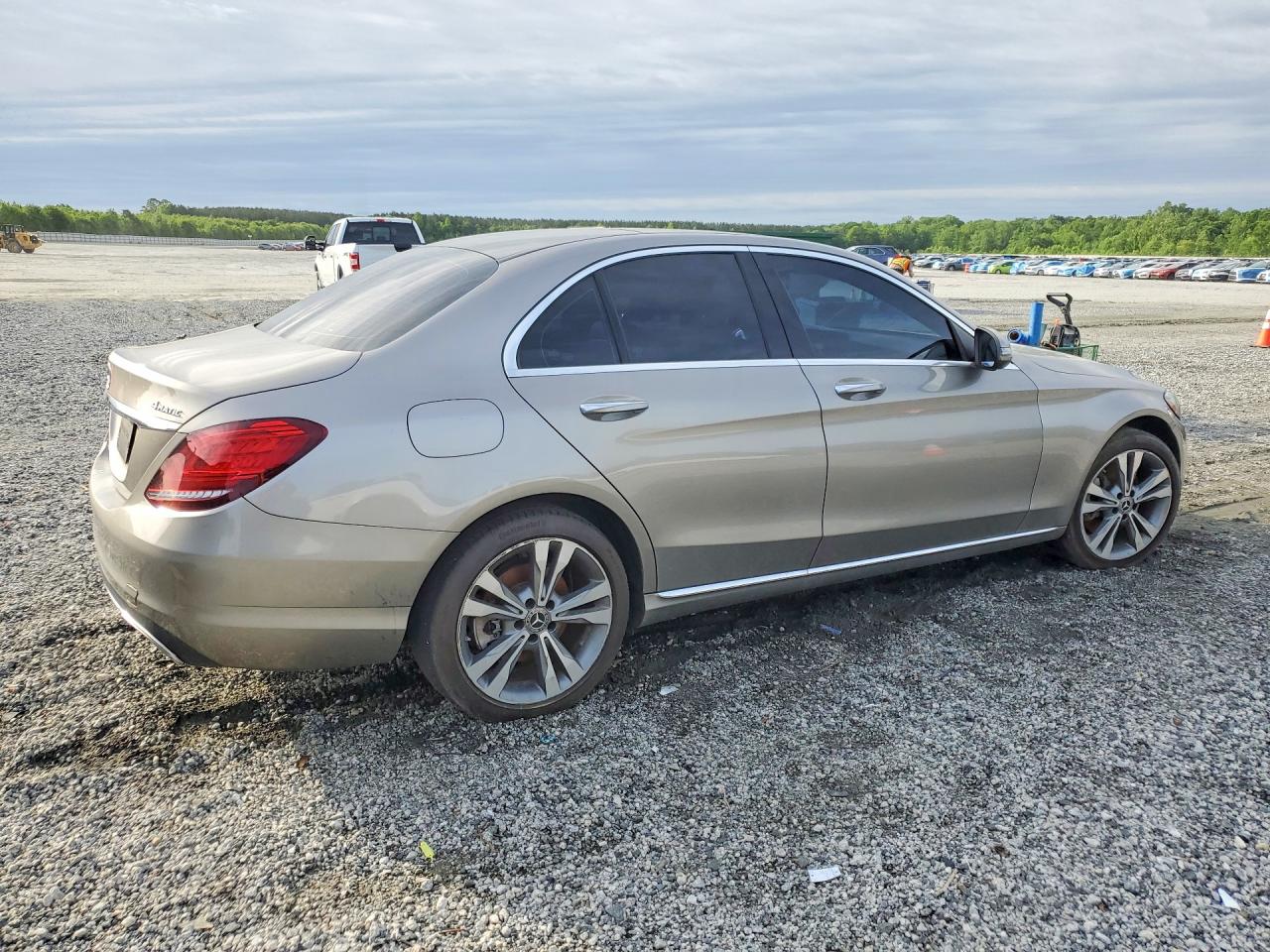 Mercedes-Benz C-Class 300 4matic