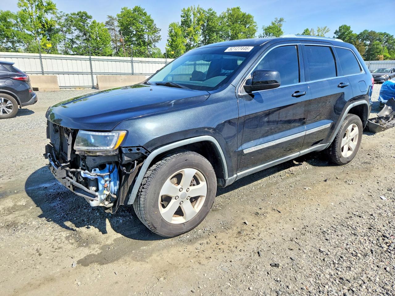 Salvage Jeep Grand Cherokee Image