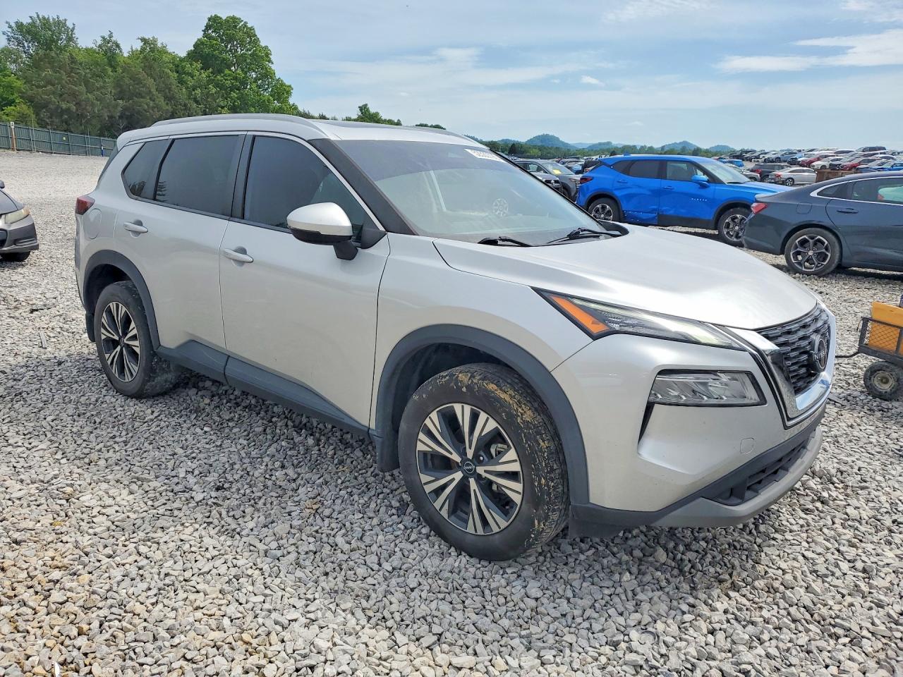 Nissan Rogue Sv