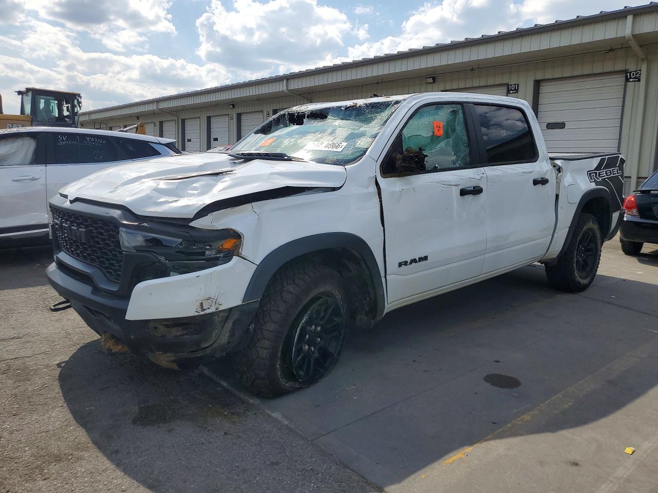 Salvage Ram 1500 Image