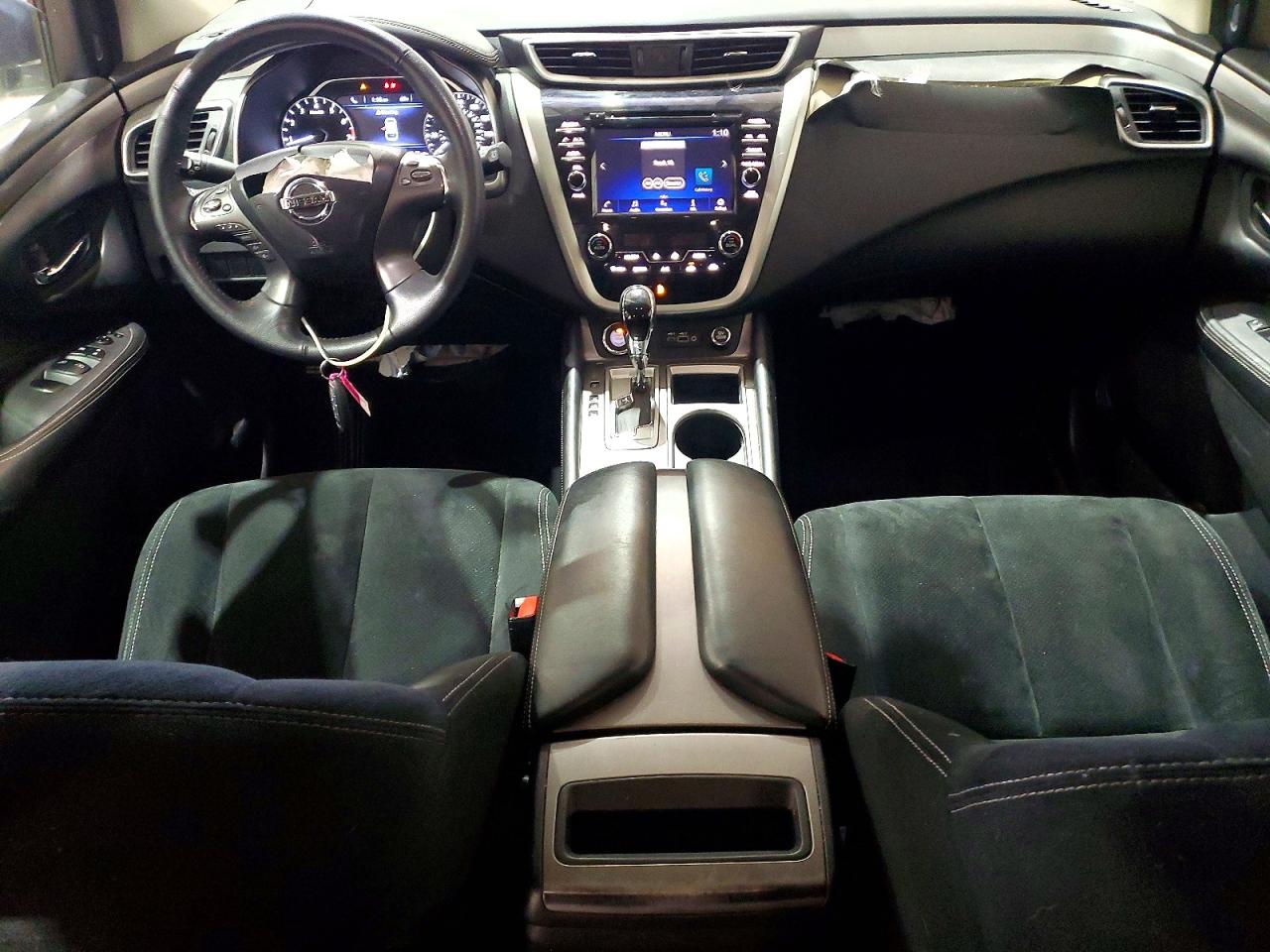 Nissan Murano S