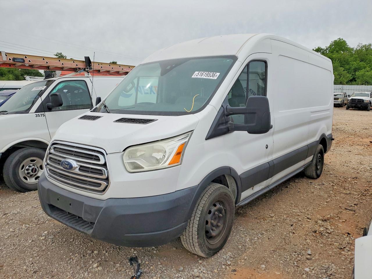 Salvage Ford Transit Image