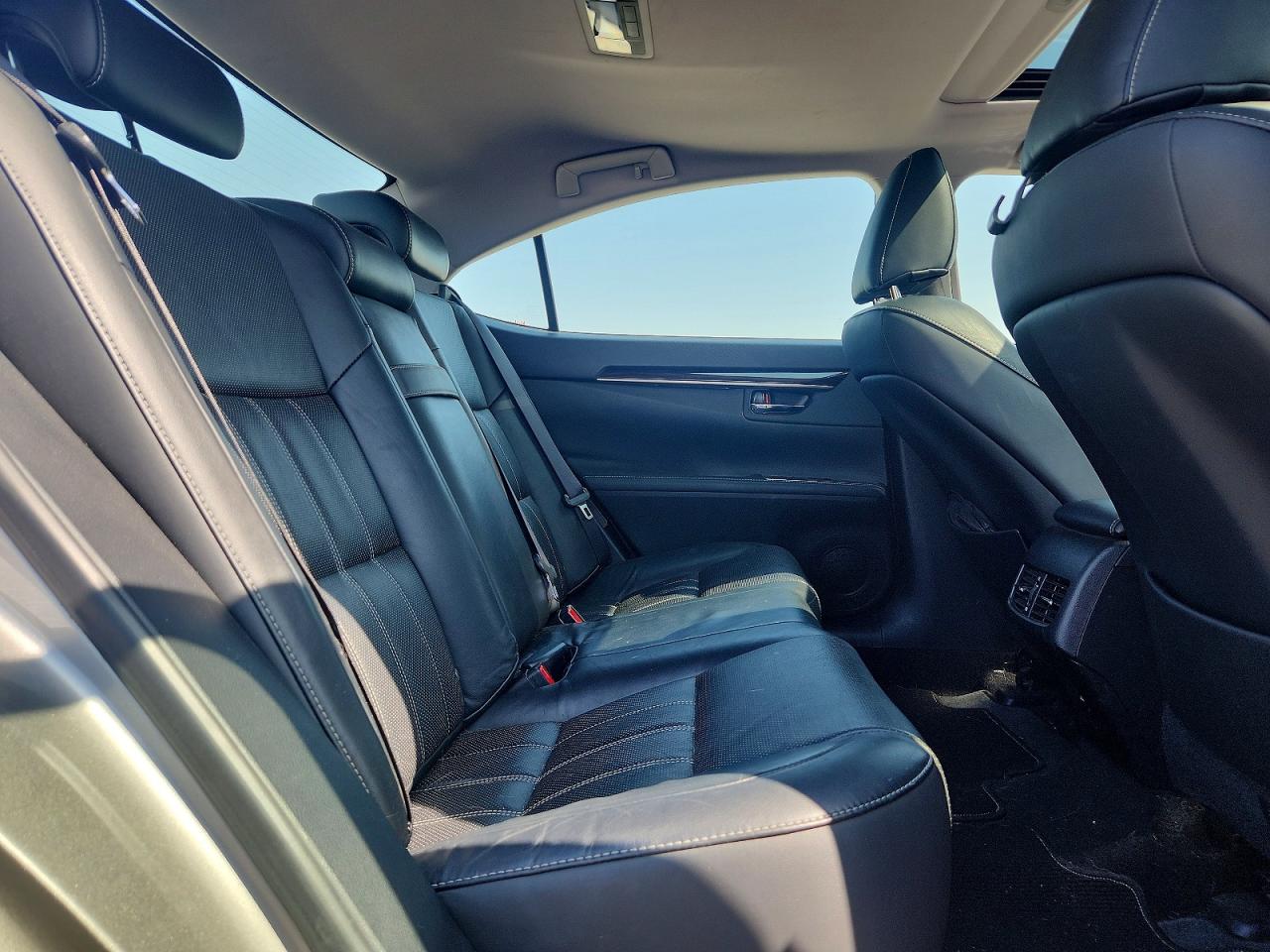 Lexus Es 300h