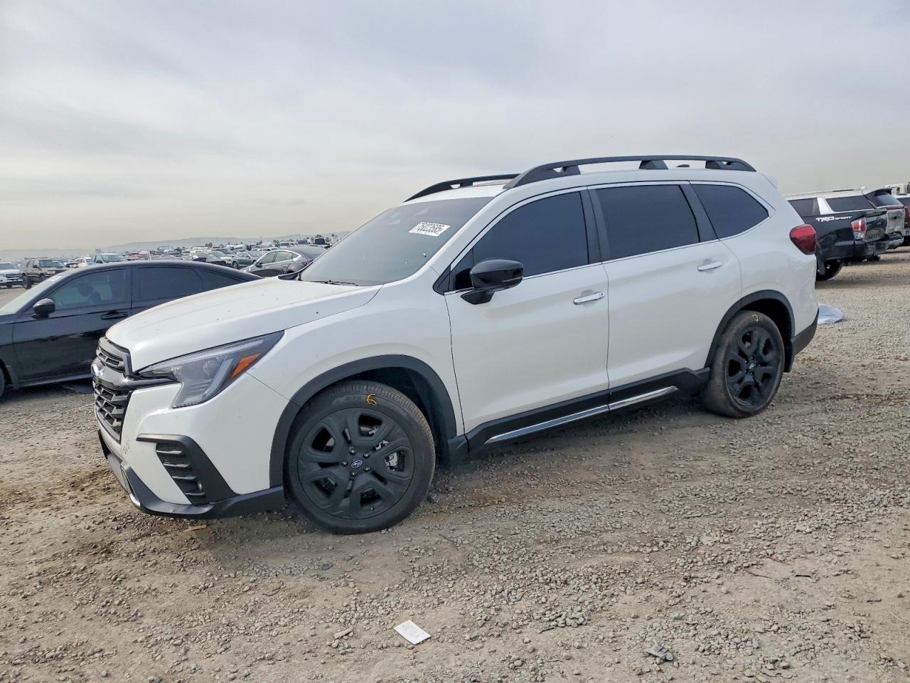 Salvage Subaru Ascent Image