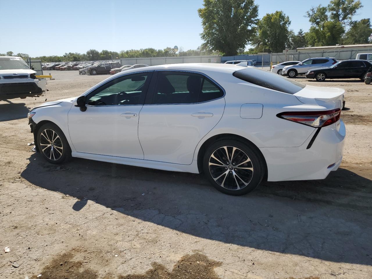 Toyota Camry L