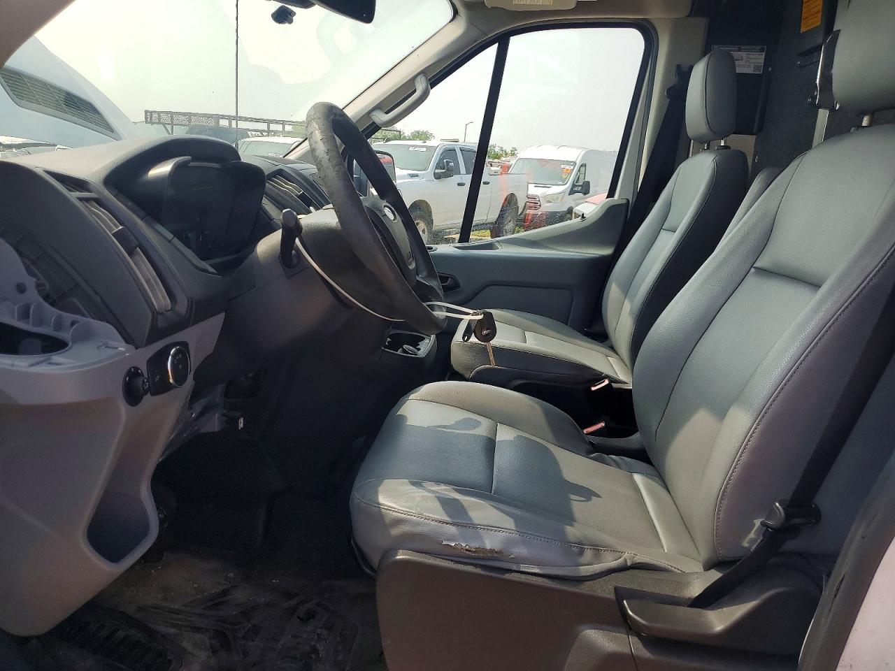 Ford Transit T-150