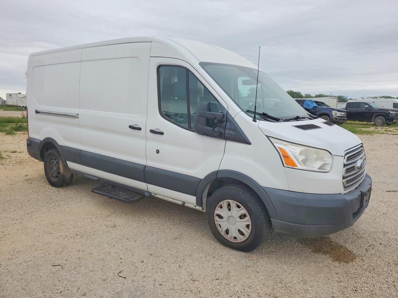 Ford Transit T-150