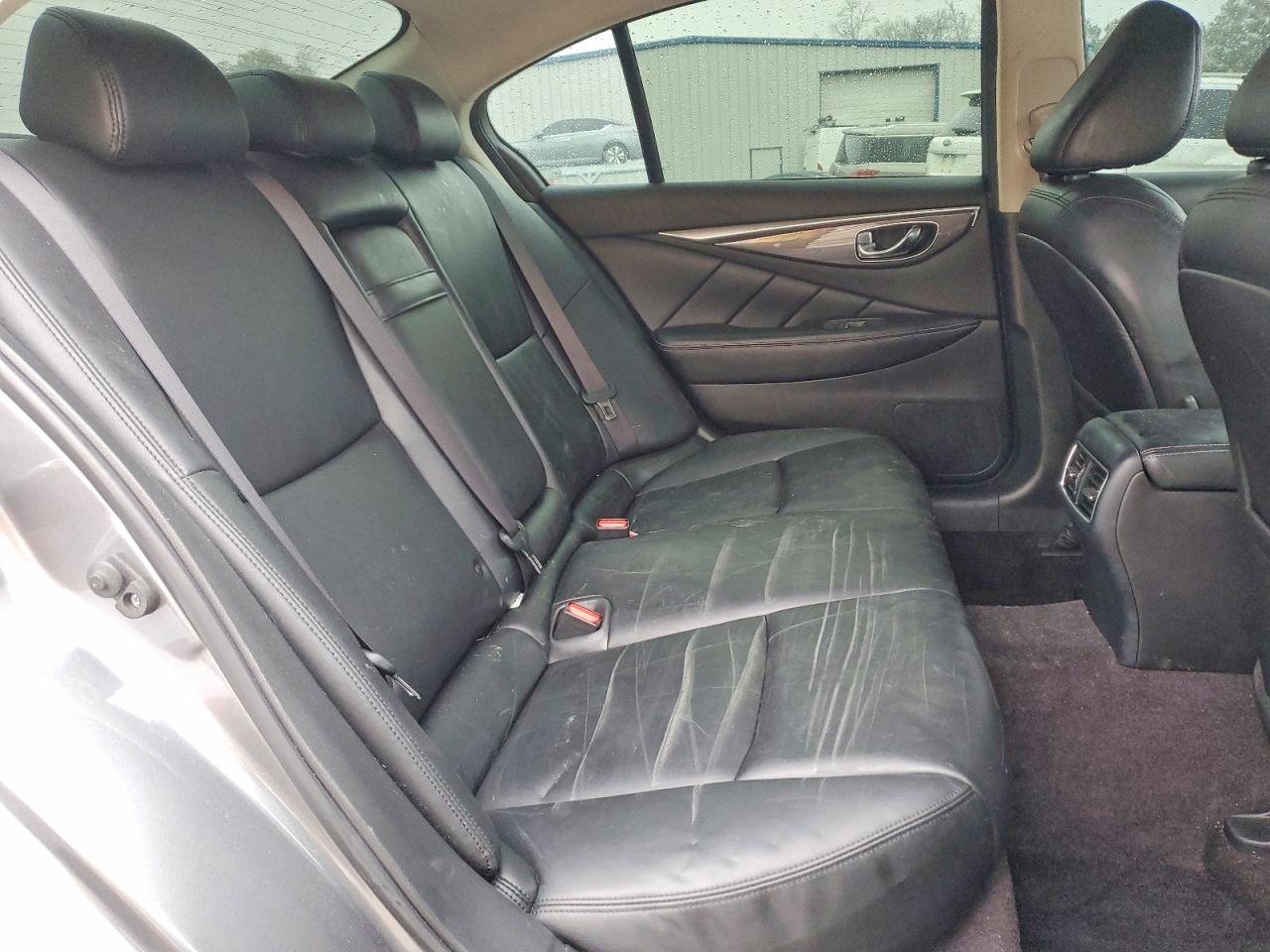INFINITI Q50 Pure