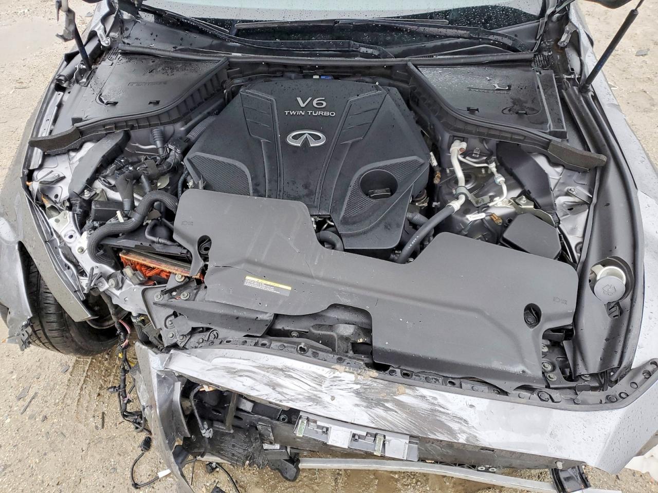 INFINITI Q50 Pure